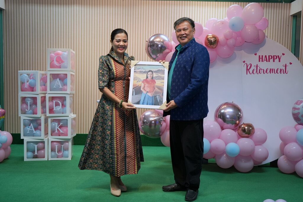 กองบริหารกลางจัดกิจกรรมมุทิตาจิตผู้เกษียณอายุราชการ “เกษียณอย่างสุขใจ” ประจำปี พ.ศ. 2568